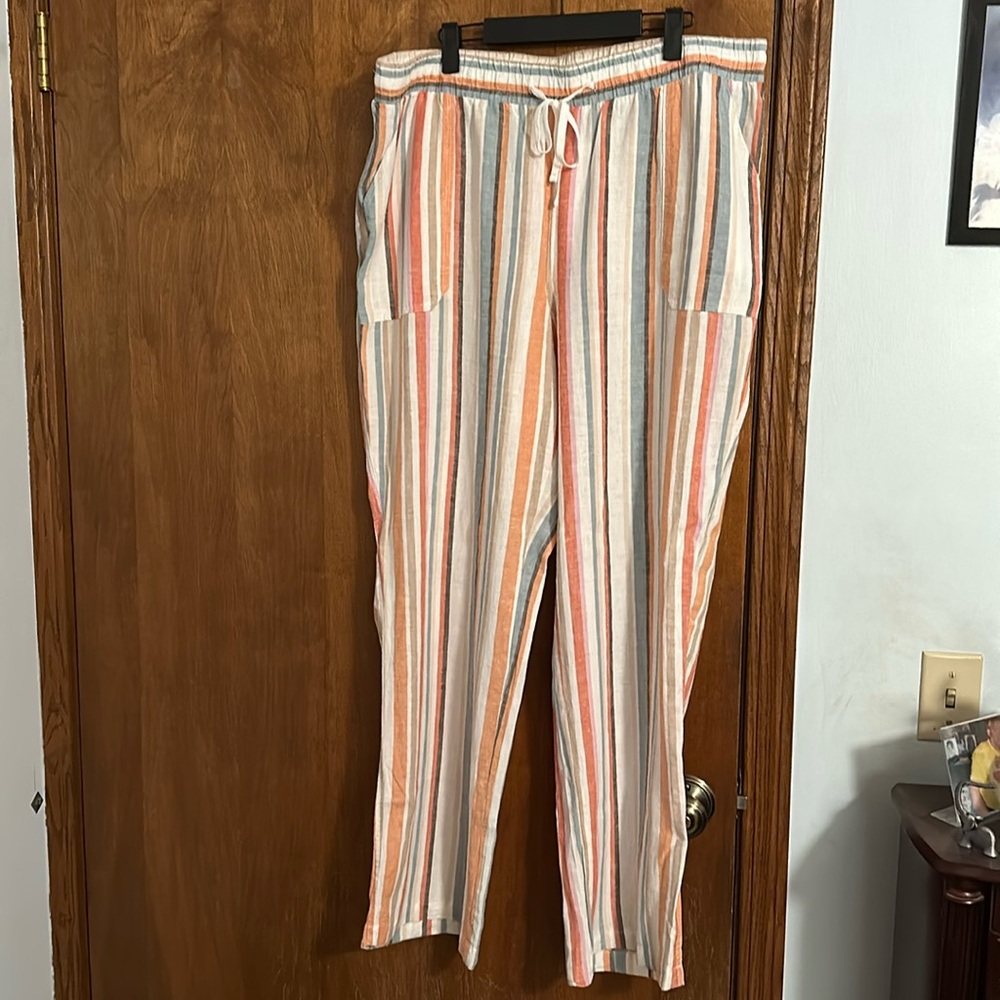 Women’s drawstring pants